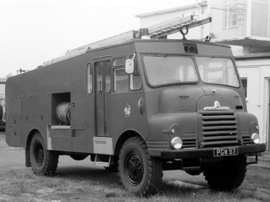  Bedford RL Firetruck 1953 года  (фото 2 из 2)